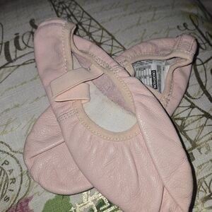 Soft Leather Pink Kids Ballet Slippers